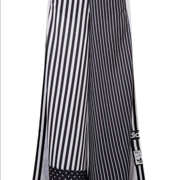 Women’s Adidas Track Pants - Picture 3 of 8